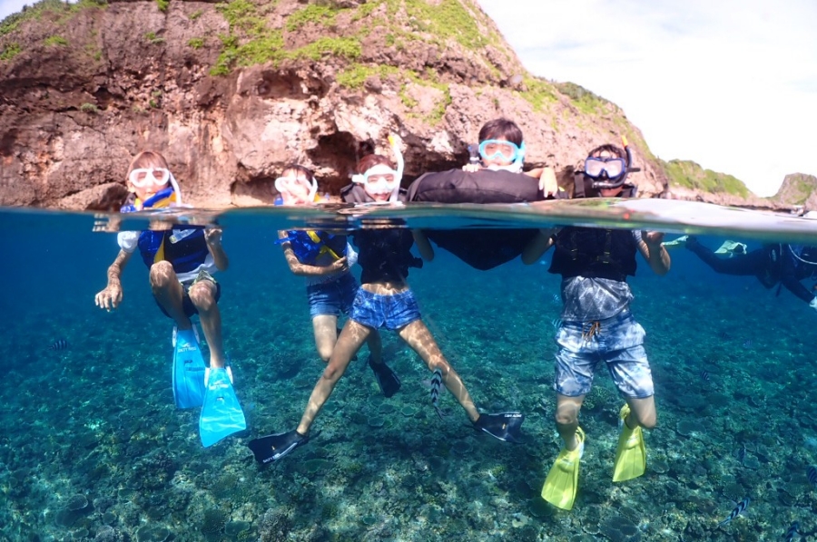 Onna Village Departure: Okinawa Blue Cave Boat Snorkeling / Discovery Scuba Diving / Free Diving Tour