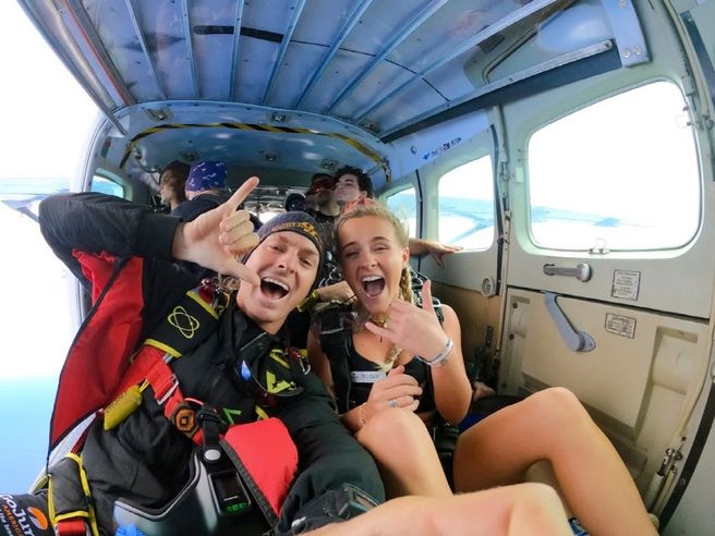 Oahu North Shore Skydiving Experience, Hawaii