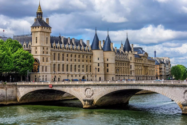 Paris Conciergerie Ticket