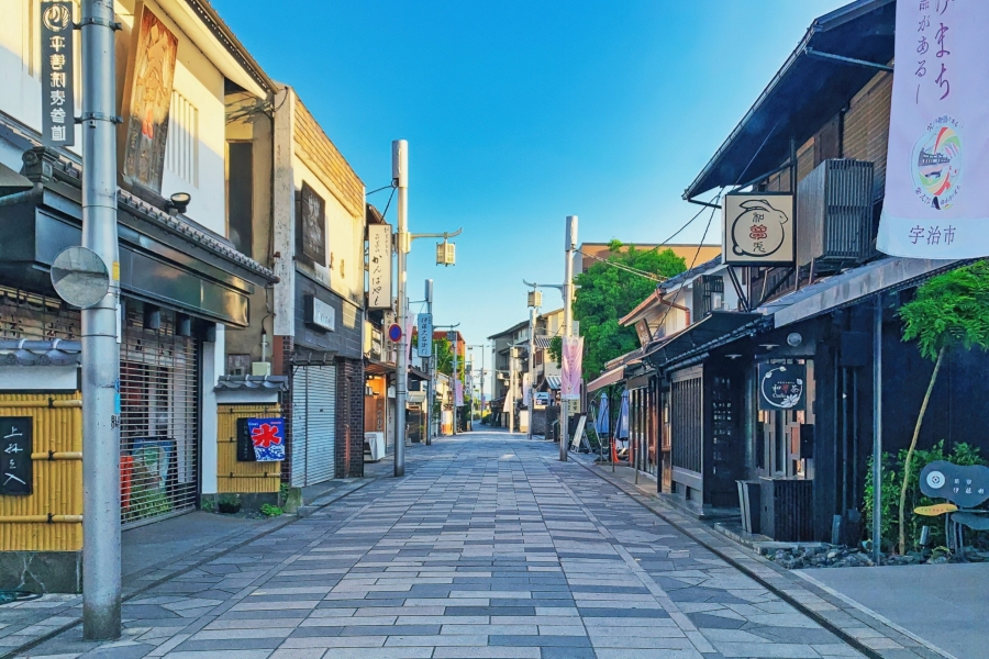 大阪発：宇治平等院＆伏見稲荷＆勝尾寺 日帰りツアー