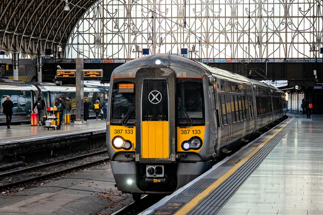 London Heathrow Express Advance Ticket (Bookable 16 Days Before Travel)