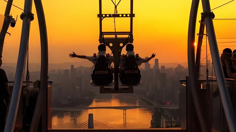 충칭 래플스 시티 스카이워크 티켓