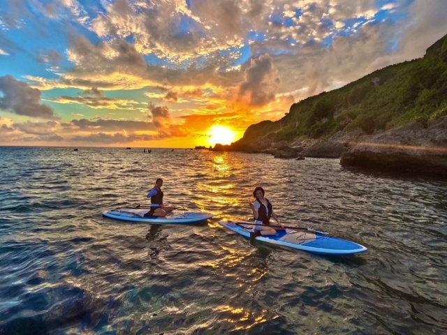 [Exclusive Discount] Miyakojima Island's Dreamy Sunset SUP Tour