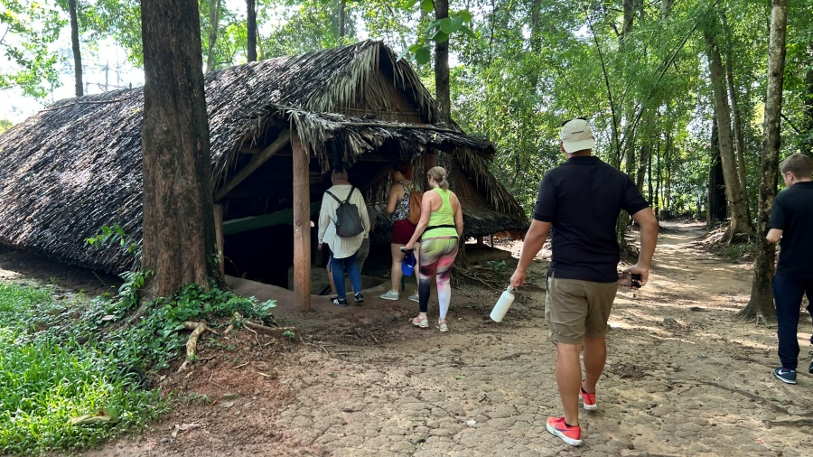 Ho Chi Minh Cu Chi Tunnels & Tay Ninh Private Day Tour