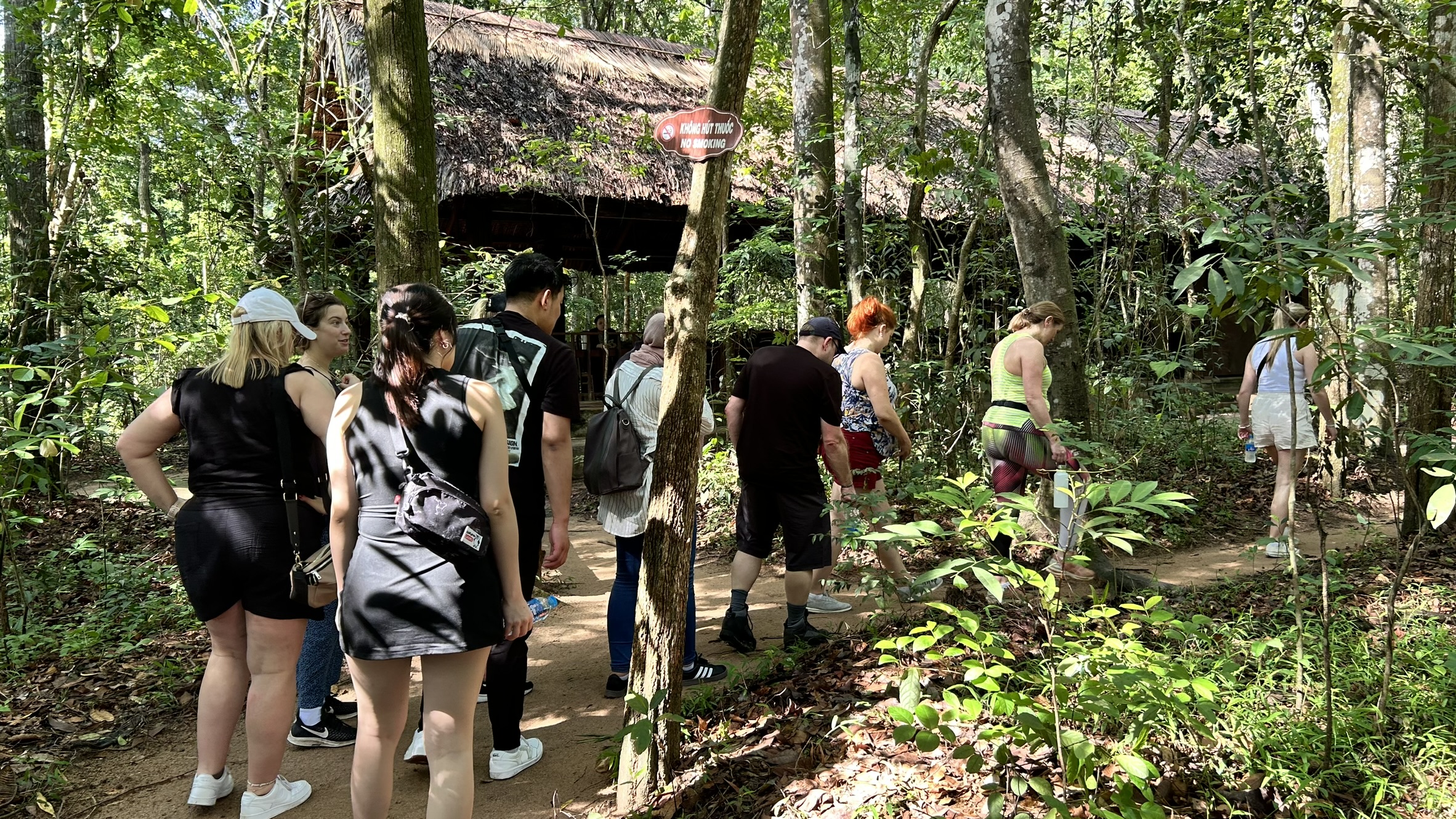 Ho Chi Minh Cu Chi Tunnels & Tay Ninh Private Day Tour