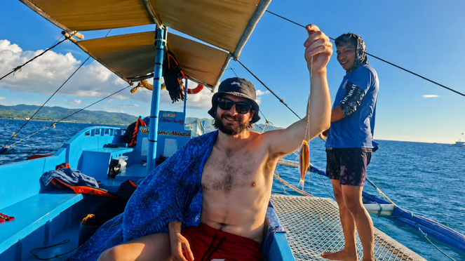 Boracay Private Island Hopping & Fishing Experience Tour