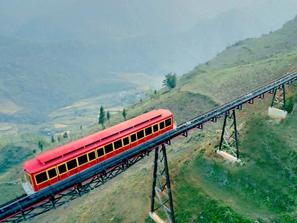 Sapa Sun World Fansipan Legend Cable Car Ticket