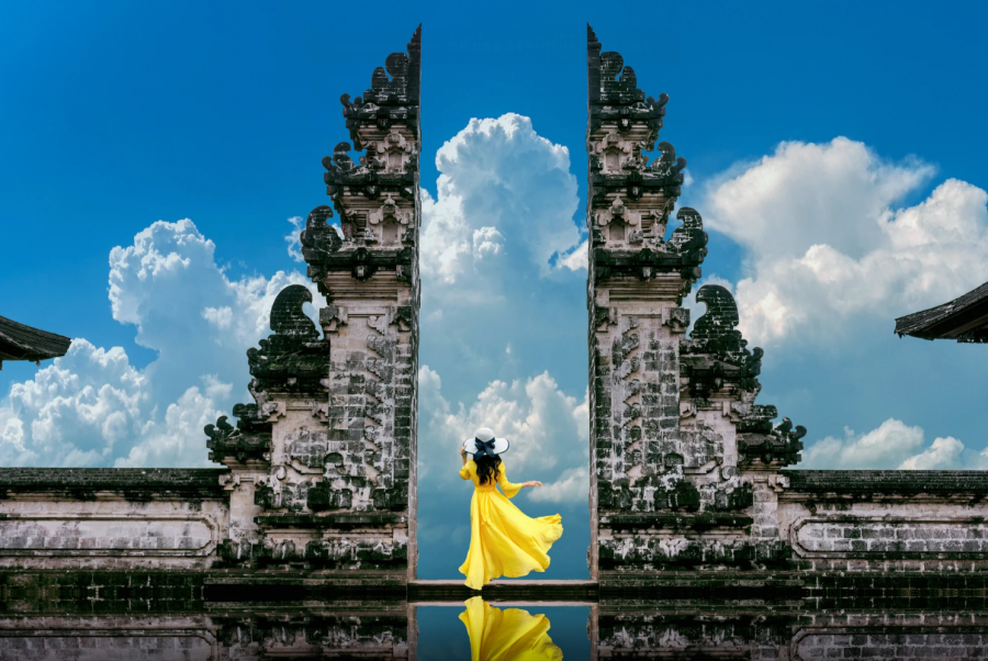 Lempuyang Temple + Jungle Swing Private Tour in Bali