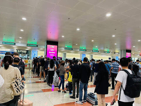하노이 공항 VIP 패스트트랙 서비스 (입국/출국)