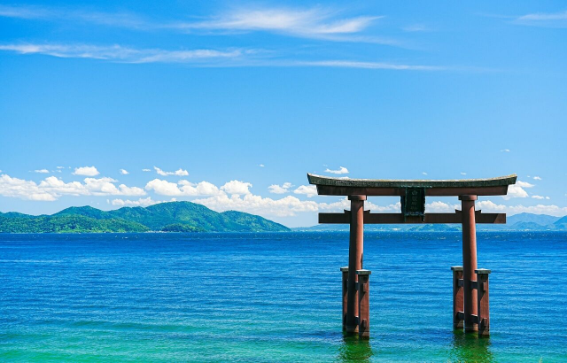 大阪・京都発：琵琶湖絶景日帰りツアー（展望台＆白鬚神社＆浮御堂）