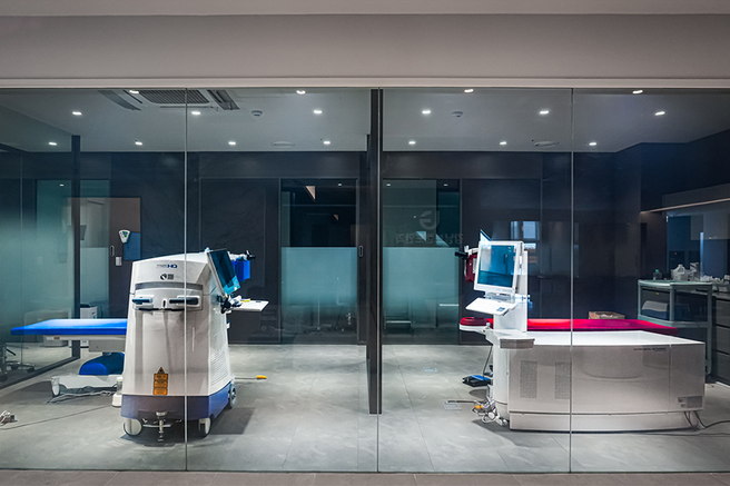 Gangnam Brand Eye Clinic, Seoul - LASEK, SMILE Surgery, Phakic IOL Implantation