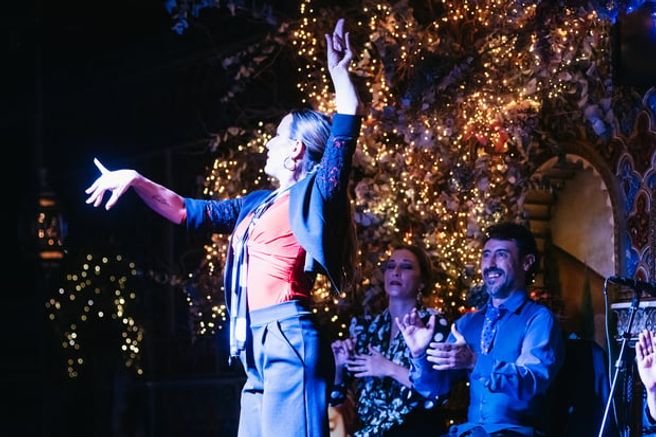Live Flamenco Show with Madrid Food and Drink Options