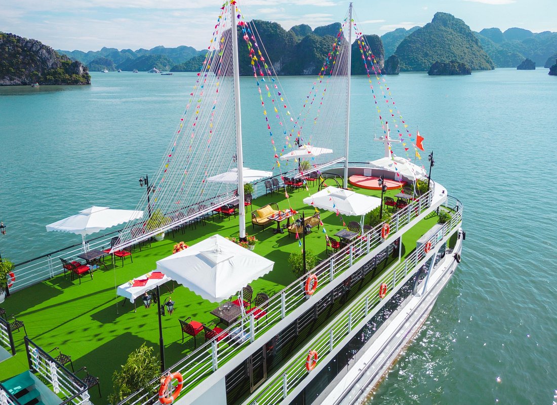 Ha Long Bay Apollo Premium 5-Star Cruise