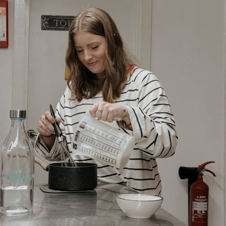 Pastel de Nata Cooking Class & Port Wine in Porto