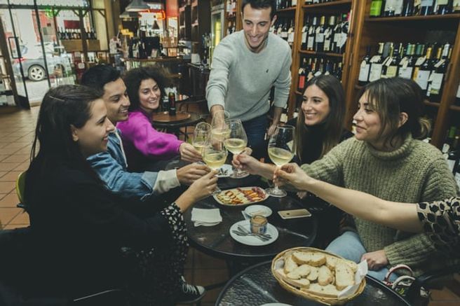 Porto Night Local Food & Wine Tour with Locals