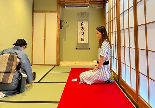 Osaka Dotonbori Japanese Traditional Tea Ceremony Experience