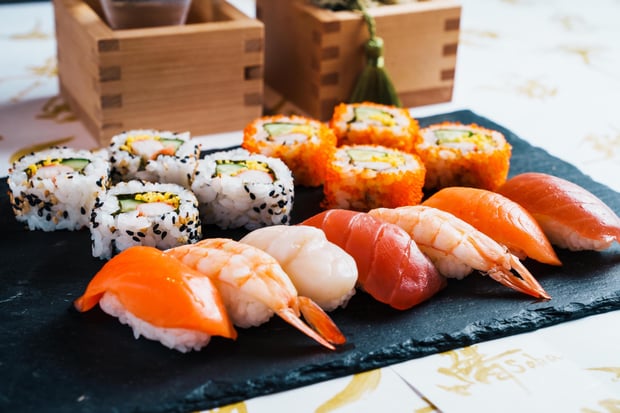 Osaka Dotonbori Sushi Making Class