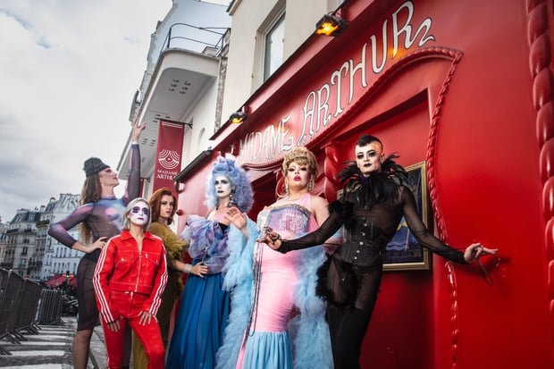 Madame Arthur Cabaret Show Ticket in Paris