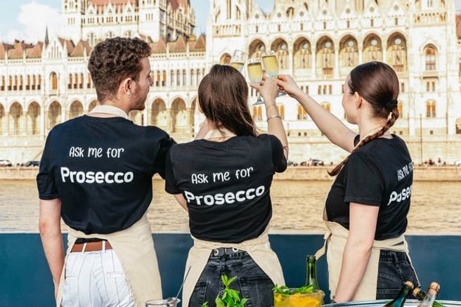 Budapest Unlimited Prosecco Danube River Cruise