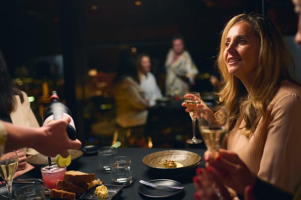 Melbourne Eureka 89 3-Course Dinner - Including Skydeck Observation Deck & VR Experience