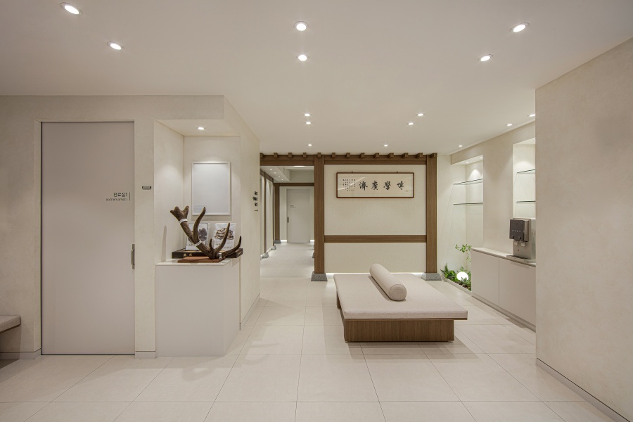 Kyunghee Shinmangae Korean Medicine Clinic - Myofascial Release, Pain Relief & Spine Alignment