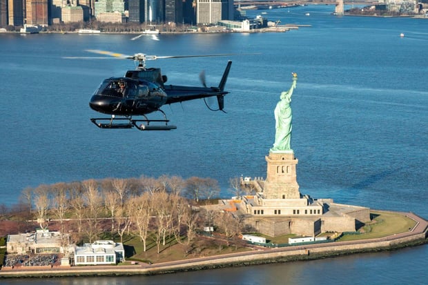 New York Manhattan Helicopter Tour - Statue of Liberty & Empire State Building