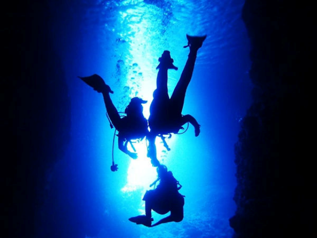 Okinawa Blue Cave Tour (Korean-run shop, Korean/English/Japanese available)