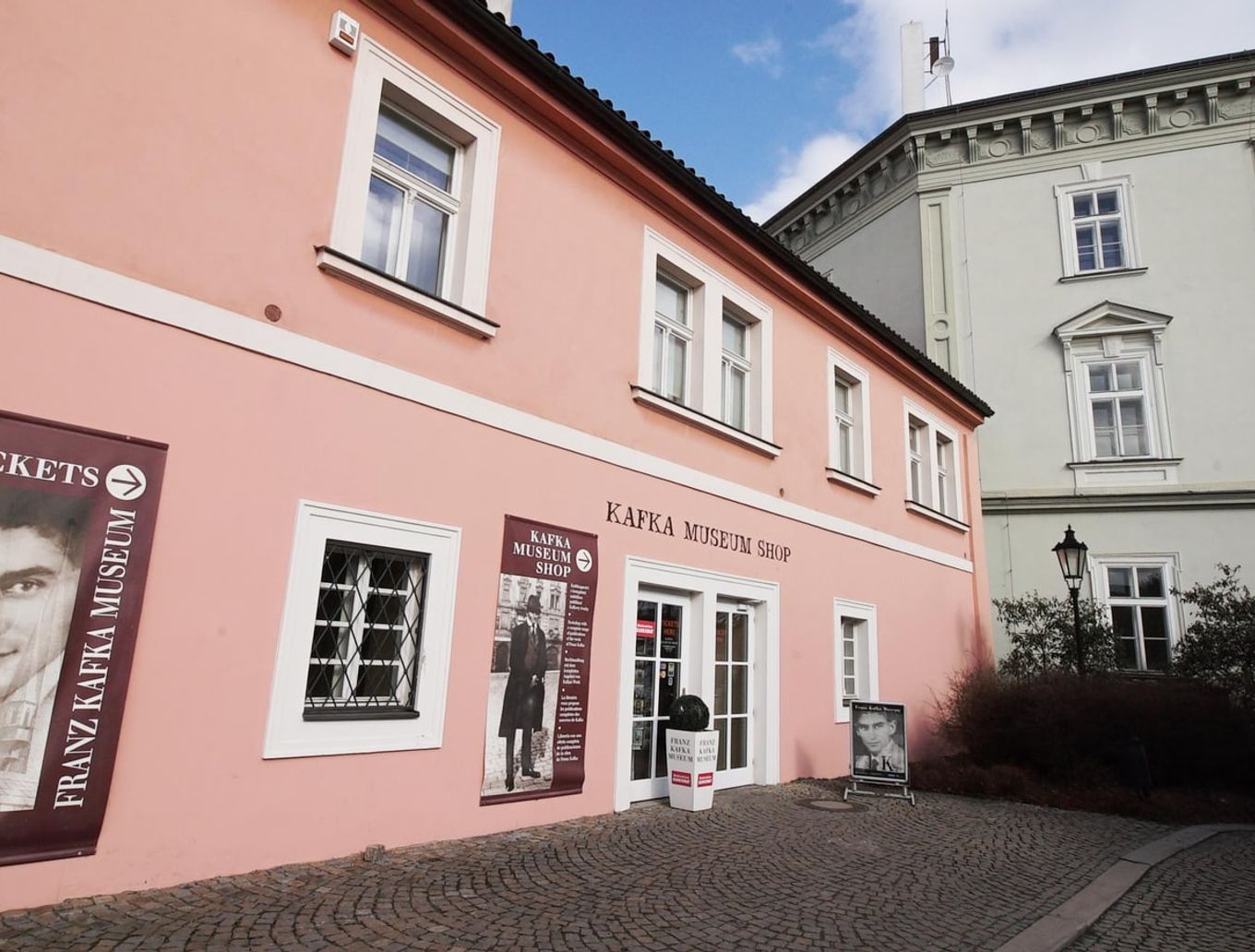 detail_image