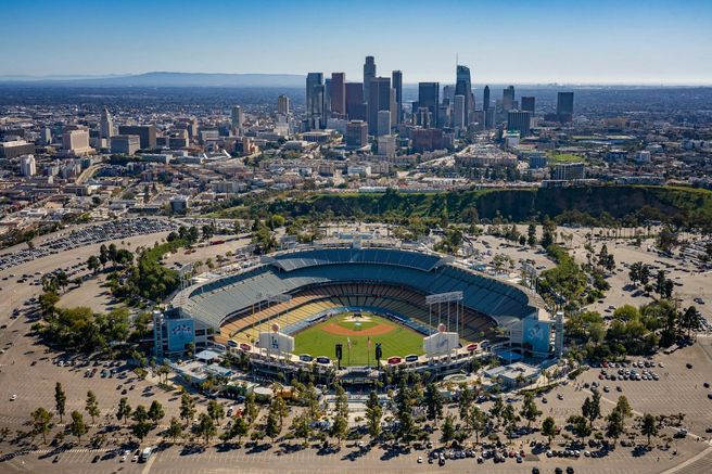 LA Hollywood Sign & Downtown Helicopter Tour - 25-Min Flight (Departs Burbank)