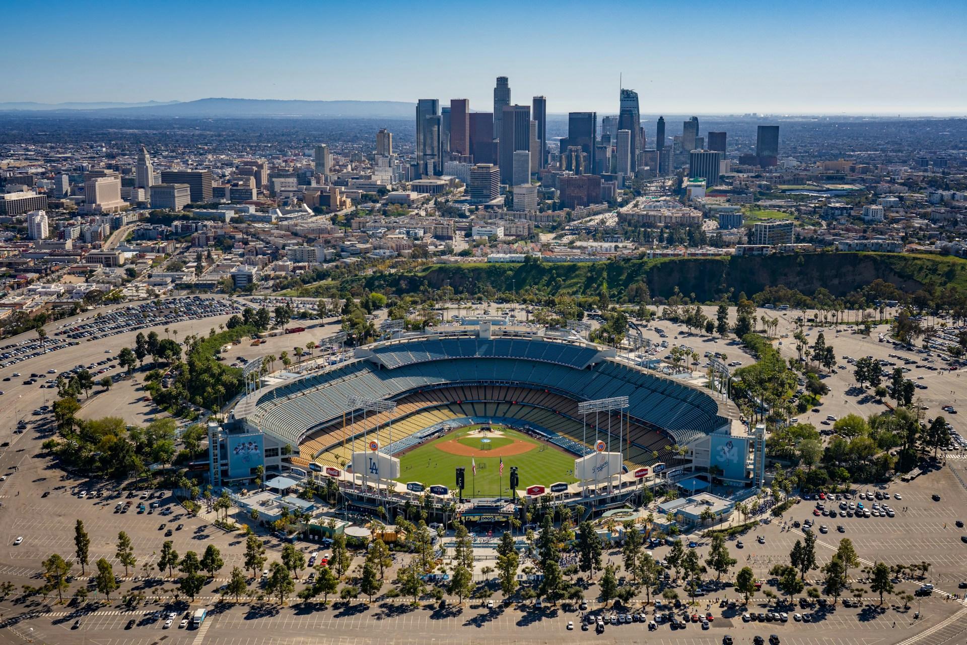 LA Hollywood Sign & Downtown Helicopter Tour - 25-Min Flight (Departs Burbank)