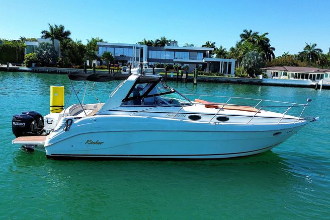 Miami River Private Yacht Tour - Champagne Included