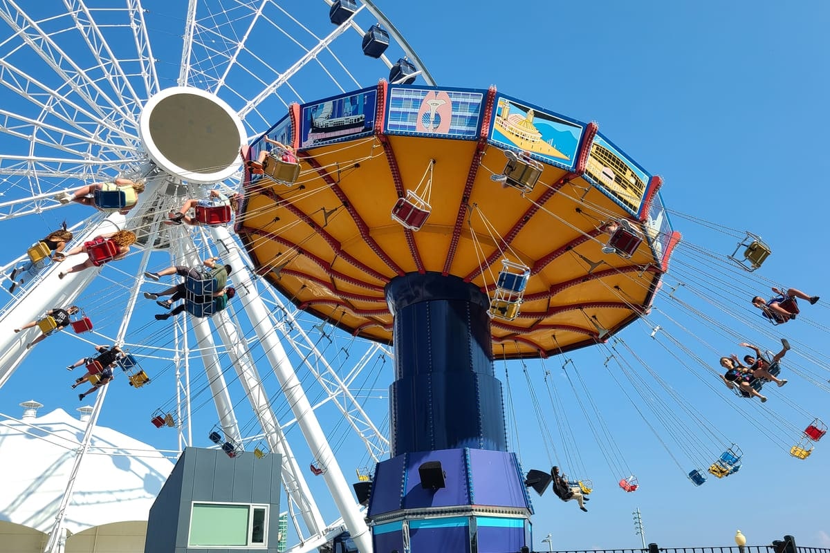 アリス×メリーゴーランド　ブルー Chicago Navy Pier Unlimited Rides 1-Day Pass - Centennial Wheel