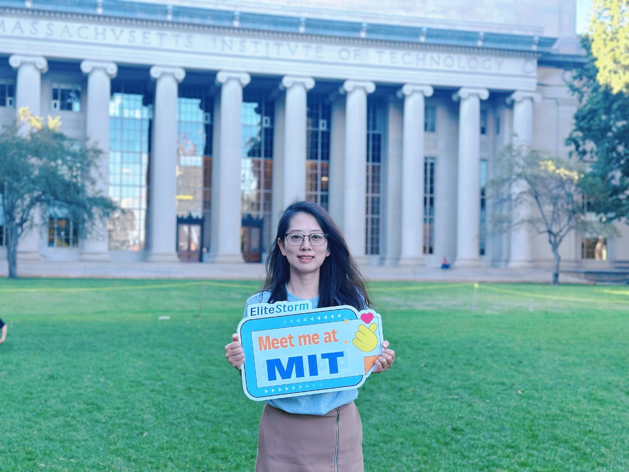 Cambridge MIT Campus Walking Tour - Current MIT Student Guide