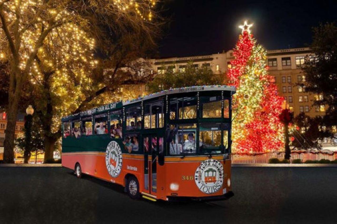 サンアントニオ クリスマスイルミネーション トロリーツアー