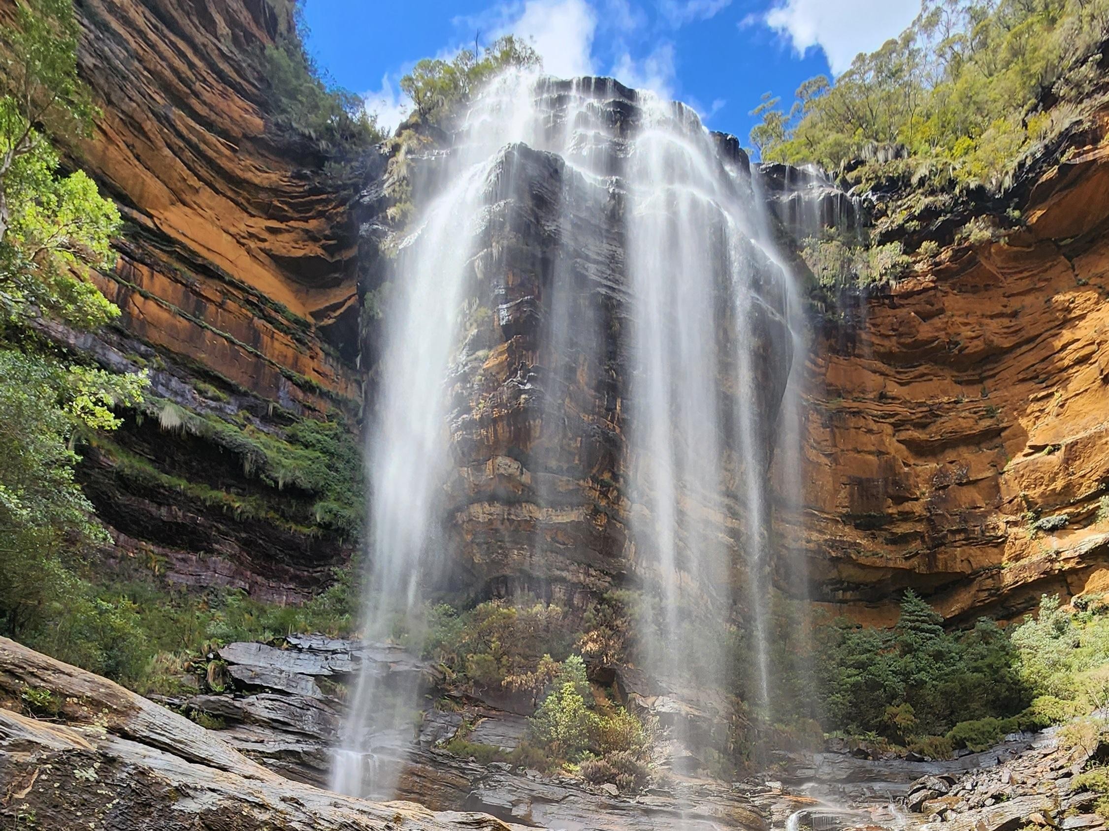 From Sydney: Blue Mountains Day Tour - Lunch Included