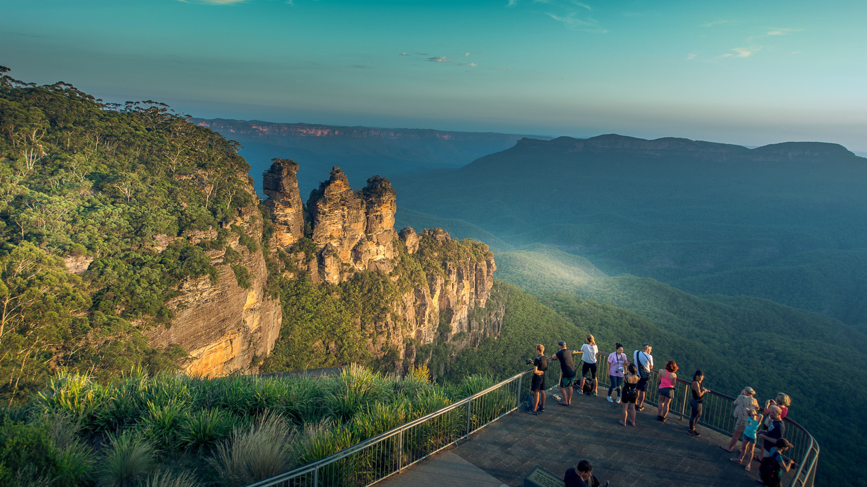 From Sydney: Blue Mountains Waterfalls and Wildlife Tour - Dinner Included