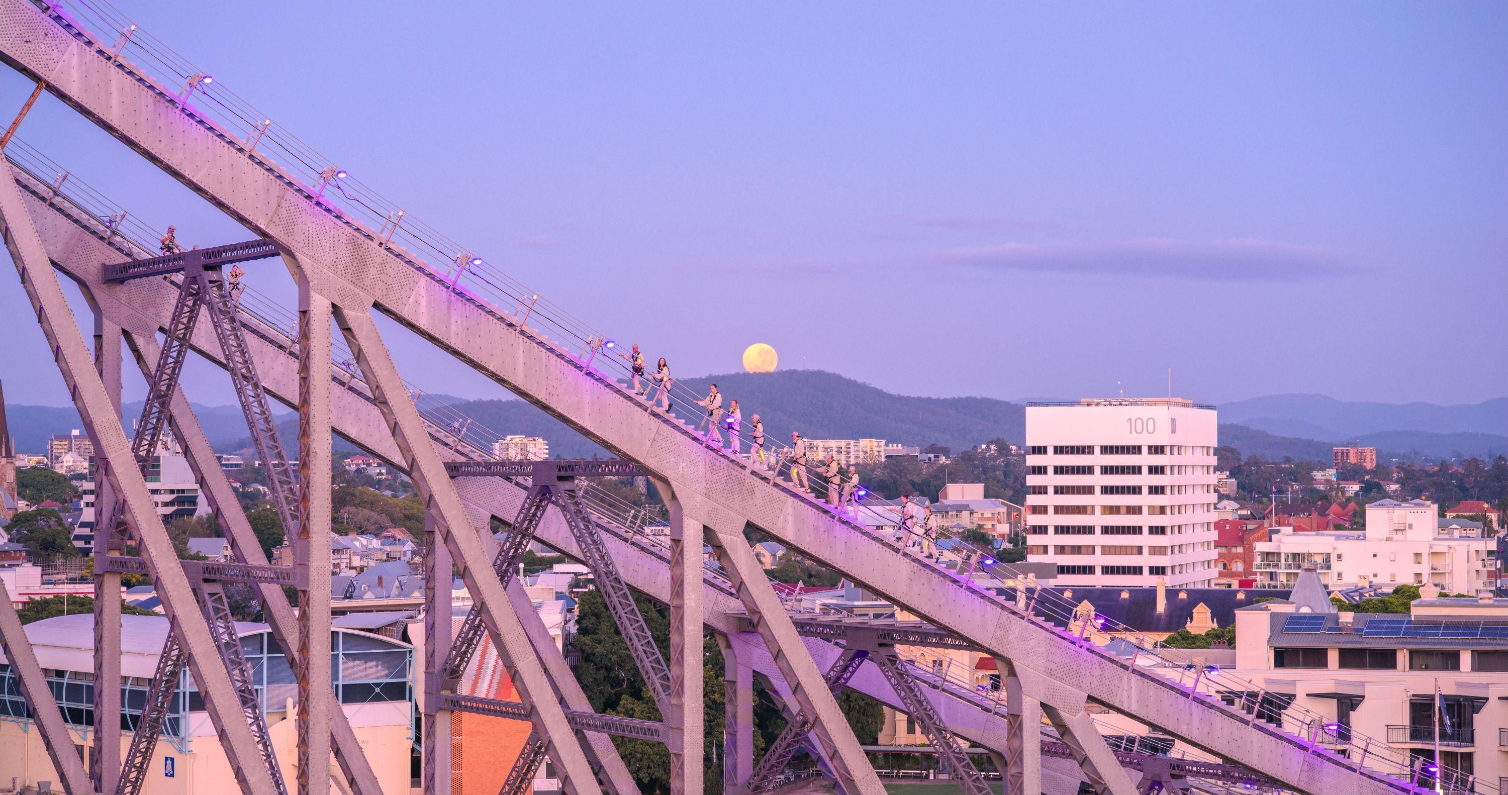 Brisbane Story Bridge Climbing Experience