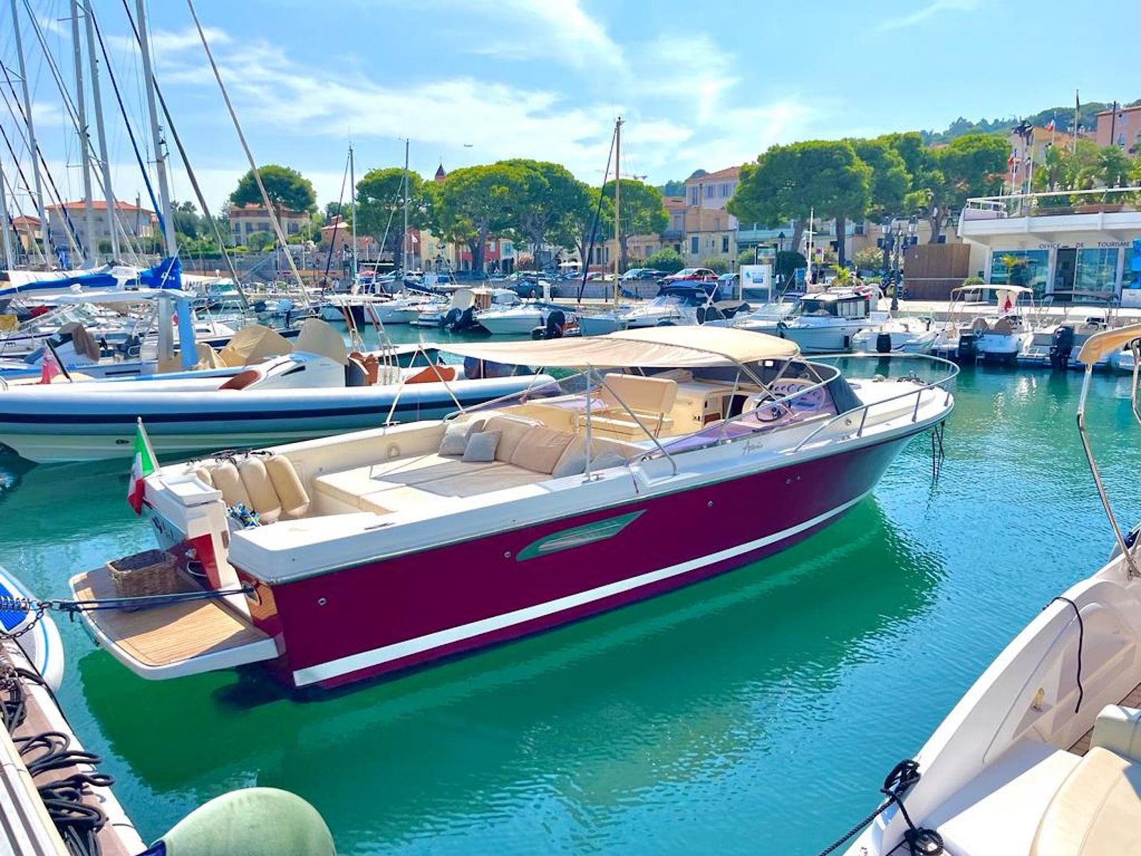 From Saint-Jean-Cap-Ferrat: Luxury Private Boat Tour - Snorkeling at Mala Beach & Éze, Rosé Wine Aperitif (2-5 Hours)