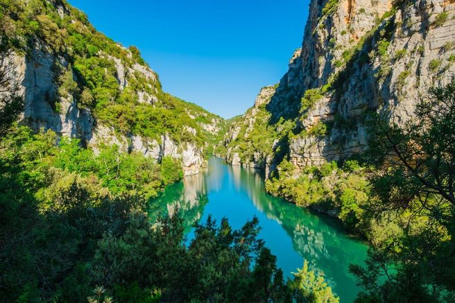 From Nice: Verdon Gorge & Lake of Sainte-Croix Day Tour - Lavender Fields & Moustiers-Sainte-Marie (Hotel Pickup)