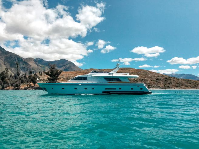Queenstown Lake Wakatipu Yacht Breakfast Cruise