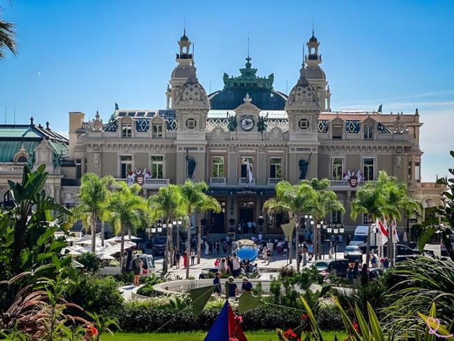 Nice, Monaco & Eze Private Half-Day Tour 5 Hours - Monte Carlo, Fragonard Perfume Factory, Nice Castle Hill Views (Antibes Pickup, Up to 4 People)