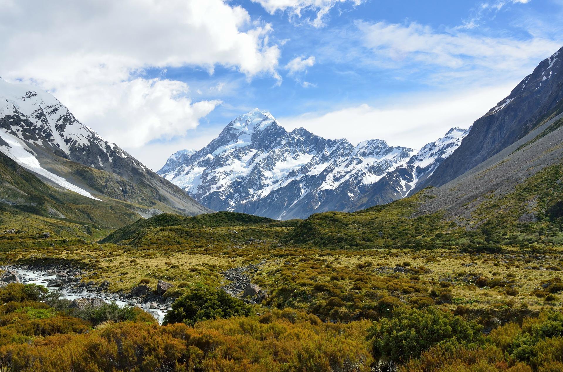 From Christchurch: Mount Cook Tasman Glacier and Lake Tekapo Small-Group Tour