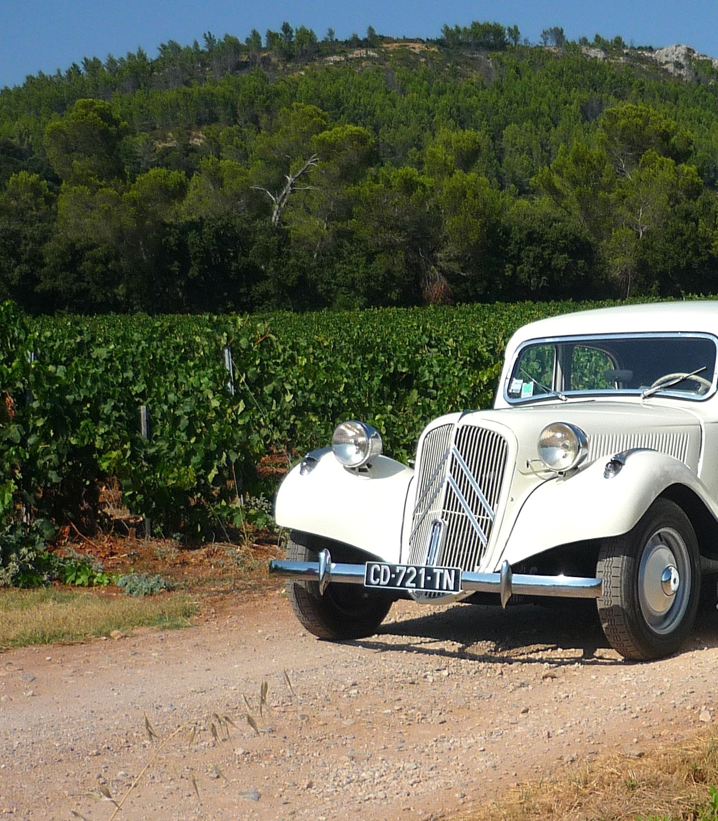 From Nice & Cannes: Vintage Citroën Private Half-Day Tour (4 Hours) - Custom Grasse & Gourdon Itinerary (Hotel Pick-up / Up to 4 People)