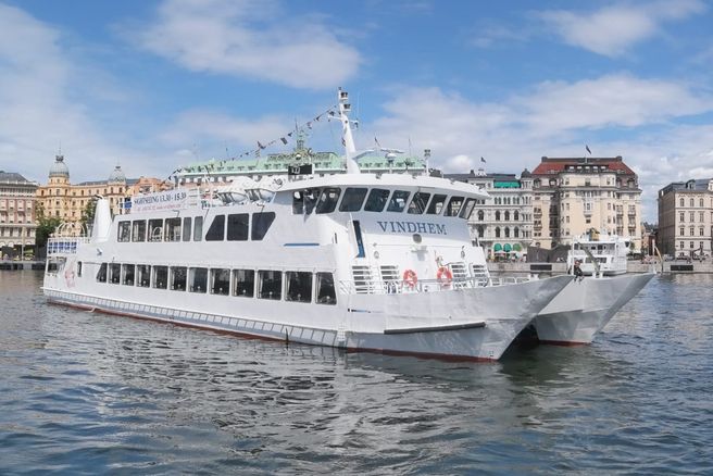 Stockholm Archipelago Guided Cruise - Classic Boat & Swedish Fika Included