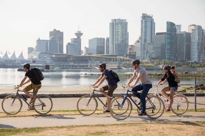 Vancouver Stanley Park & Granville Island Bike Tour - Small Group