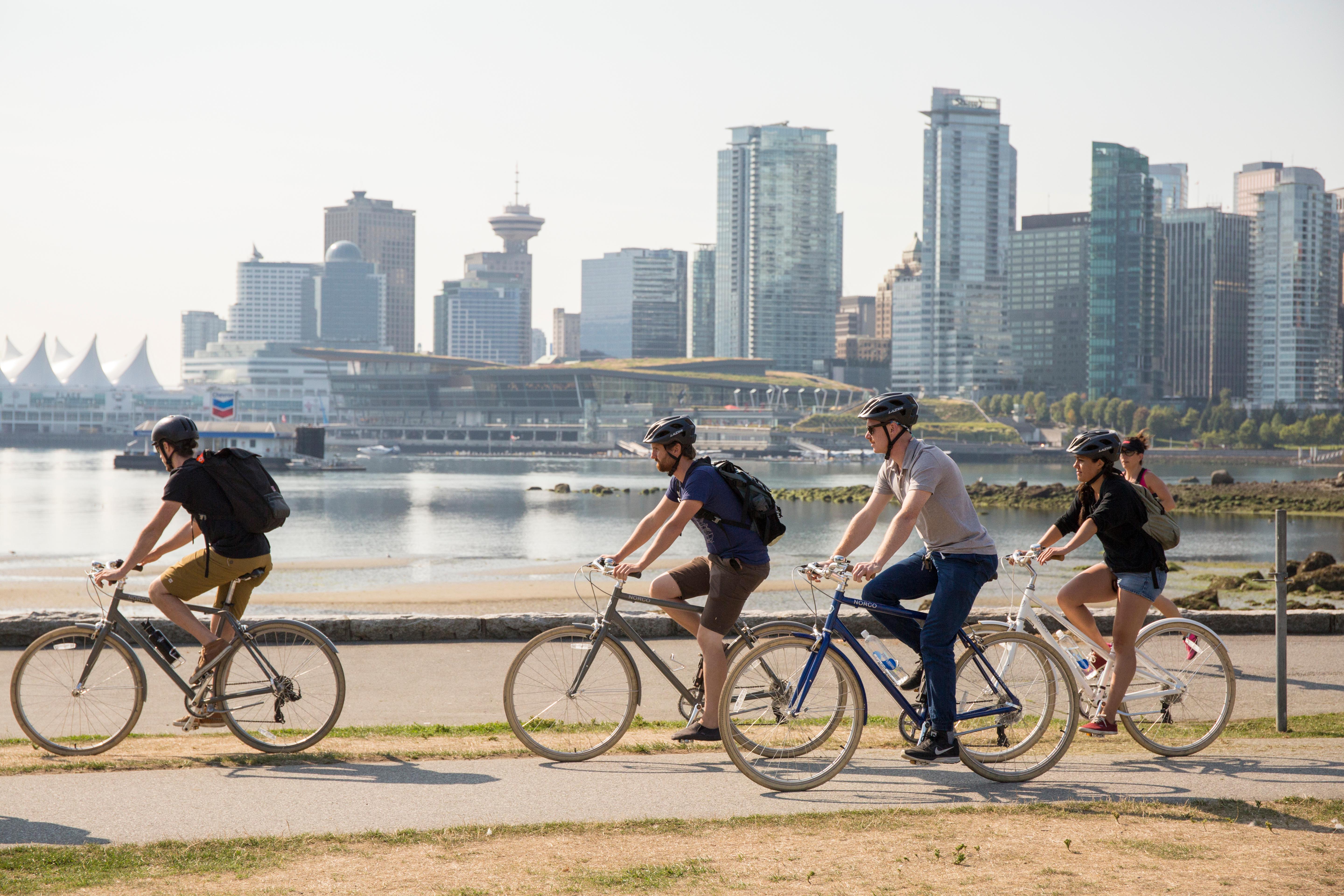 Vancouver Stanley Park & Granville Island Bike Tour - Small Group