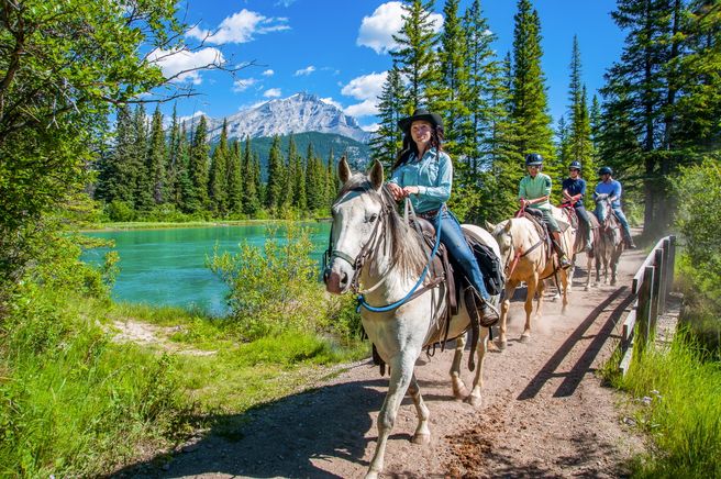 Banff National Park Bow River Horseback Ride