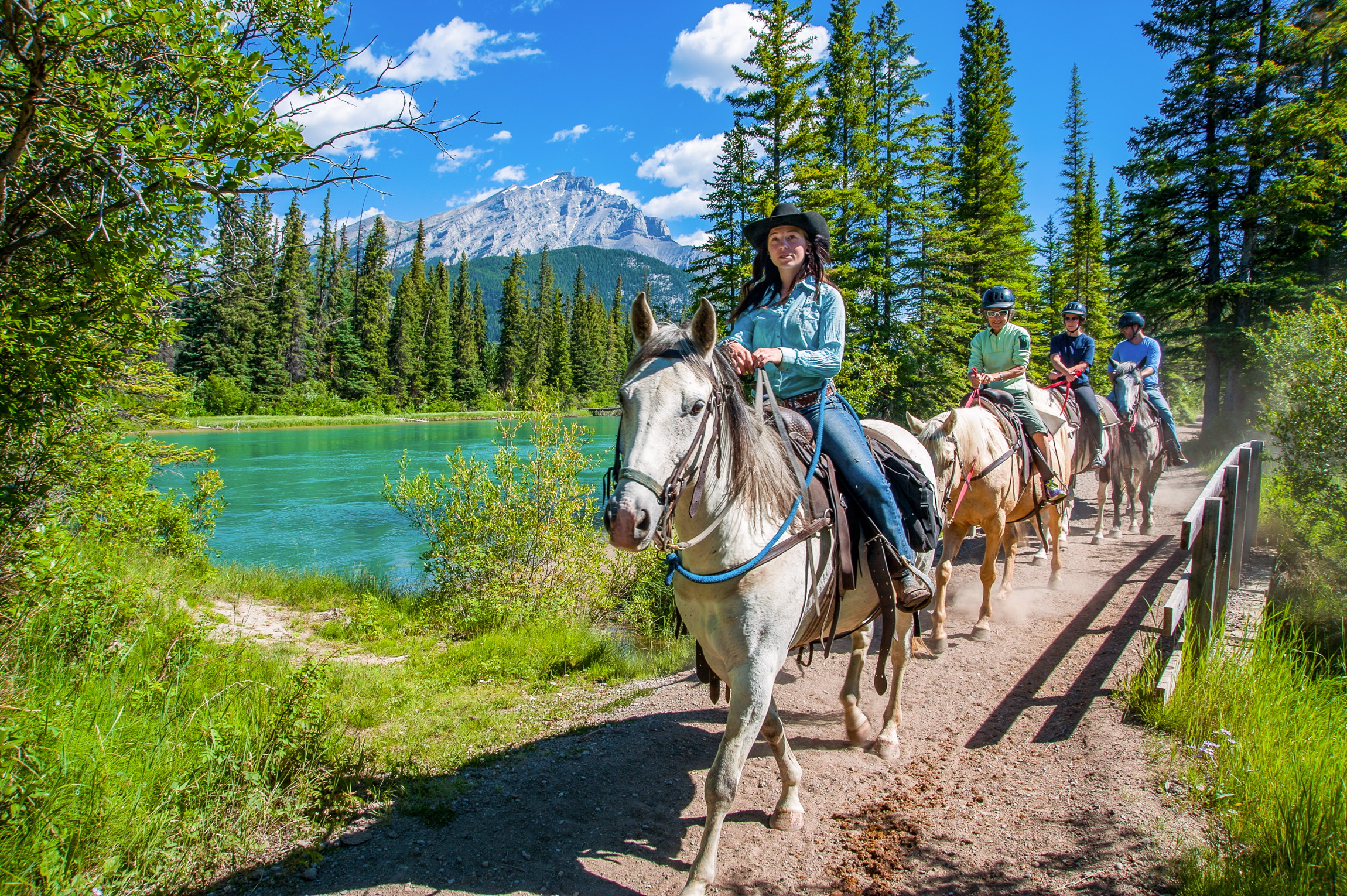 Banff National Park Bow River Horseback Ride
