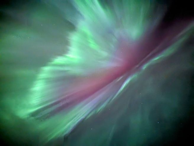Banff Lake Minnewanka & Two Jack Lake Stargazing Night Tour - Small Group