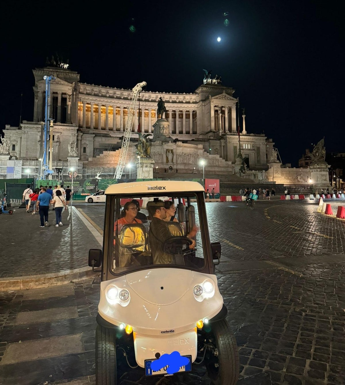 Rome Night Golf Cart Tour - Colosseum, Trevi Fountain & Pantheon